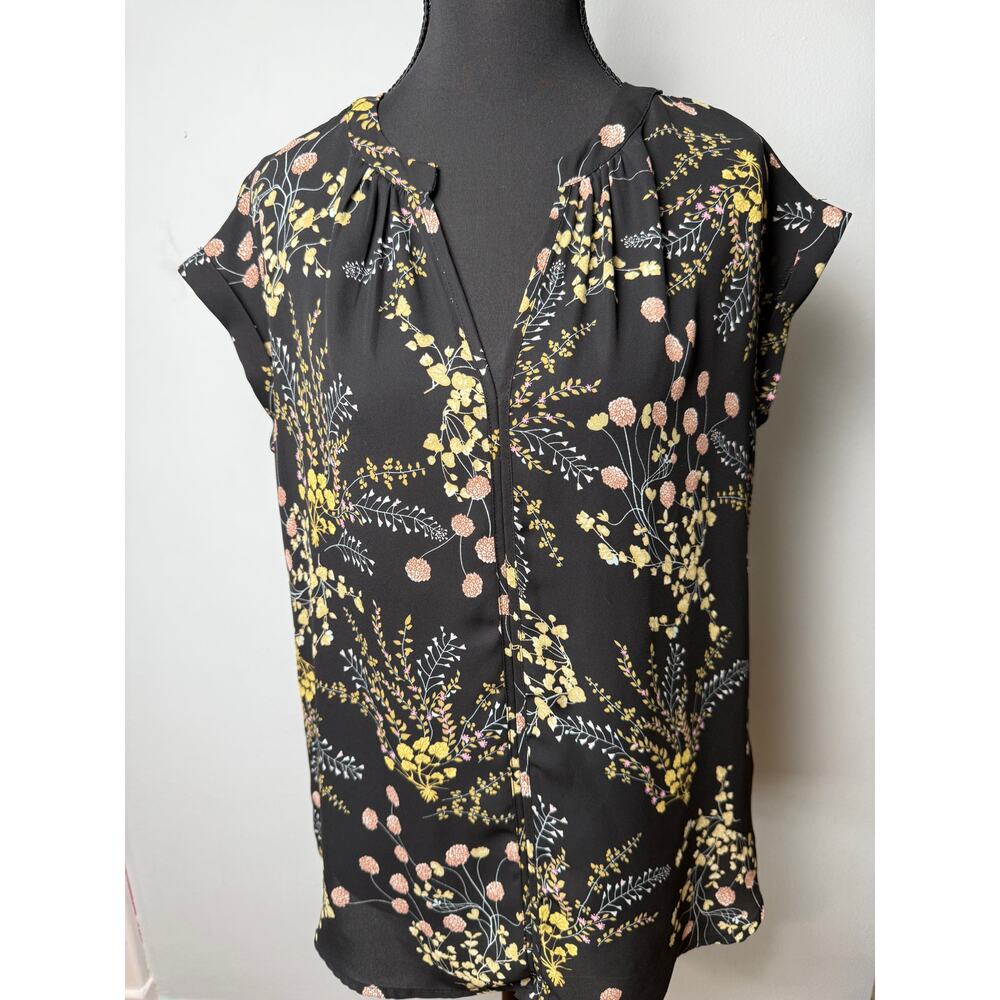 Philosophy Republic Split Neck Rolled Sleeve Women's Floral Top Rebecca Bunch SM